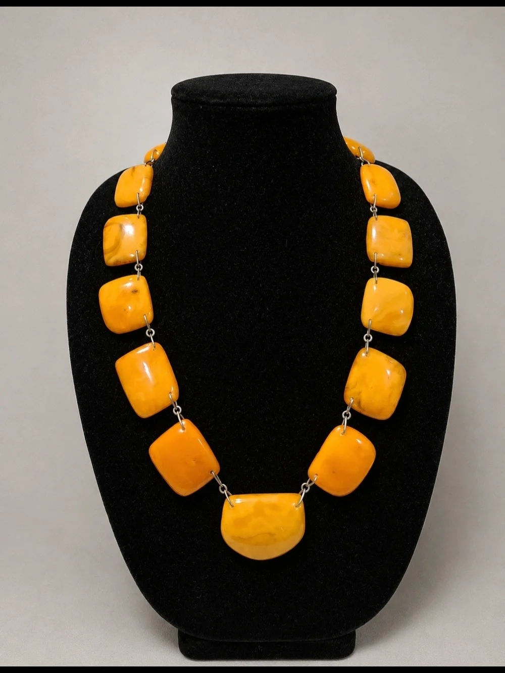 Vintage Soviet Baltic Egg Yolk & Butterscotch Amber Sterling Silver Necklace - Picture 2 of 9